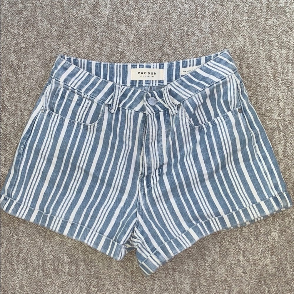 Women’s Pacsun Striped Shorts
